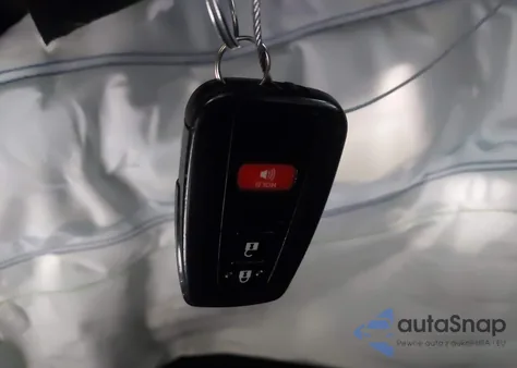 2020 Toyota Rav4 Xle from USA, damaged, VIN 2T3W1RFV7LC050989